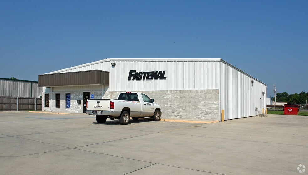 Primary Photo Of 4911 Shed Rd, Bossier City Light Distribution For Lease