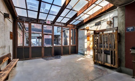 More Photos Of 249-251 4th Ave, Brooklyn Restaurant For Lease