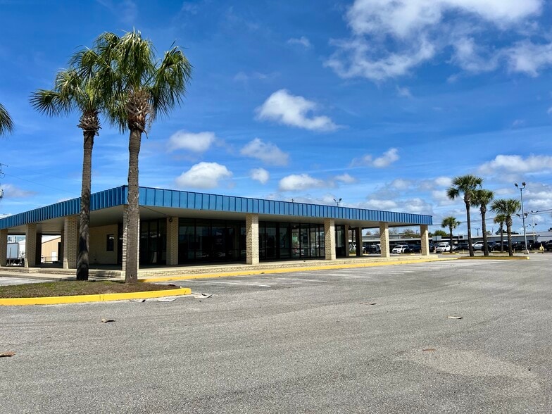 More Photos Of , Panama City General Retail For Sale