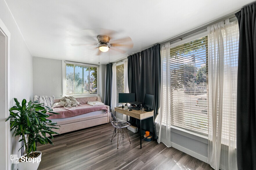 More Photos Of 445 E 3rd St, Long Beach Apartments For Sale