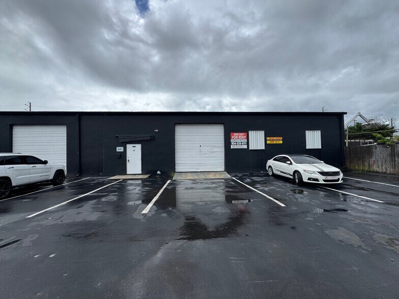More Photos Of 3901 NE 5th Ter, Oakland Park Warehouse For Lease
