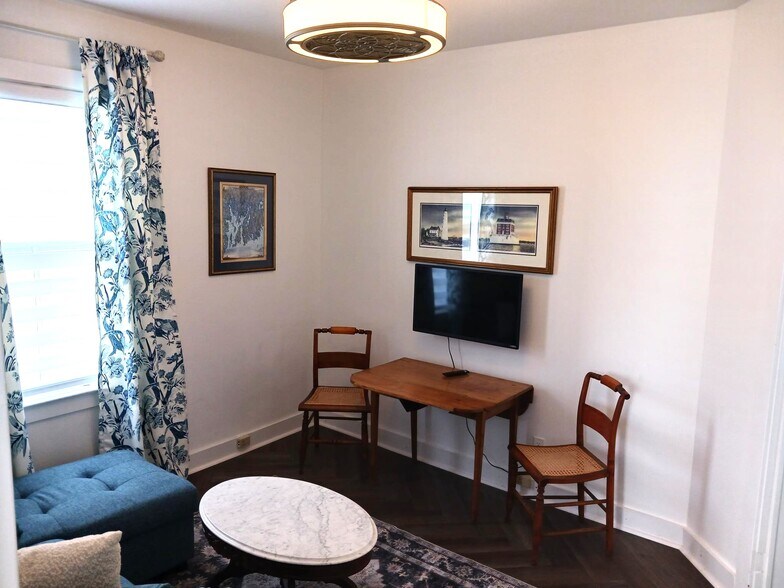 More Photos Of 117 Water St, Stonington Apartments For Sale