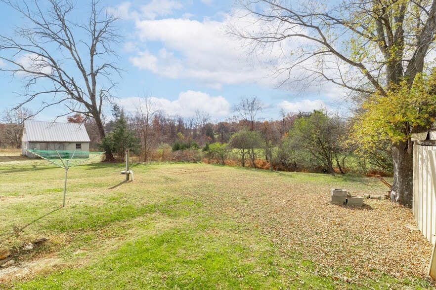 More Photos Of 1868 W Lynchburg Salem Tpke, Bedford Office Residential For Sale