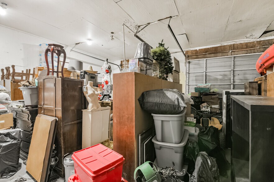 More Photos Of 6736 US Highway 59 S, Goodrich Freestanding For Sale