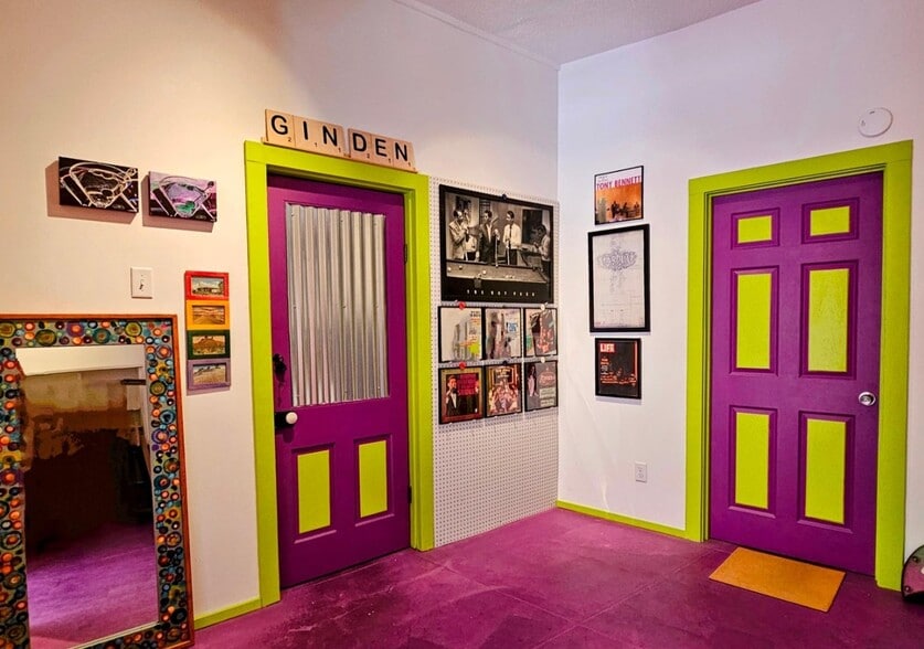 More Photos Of 79 Main St, Bisbee Storefront For Sale