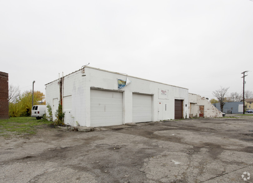 Primary Photo Of 1546-1550 Cleveland Ave, Columbus Auto Repair For Sale