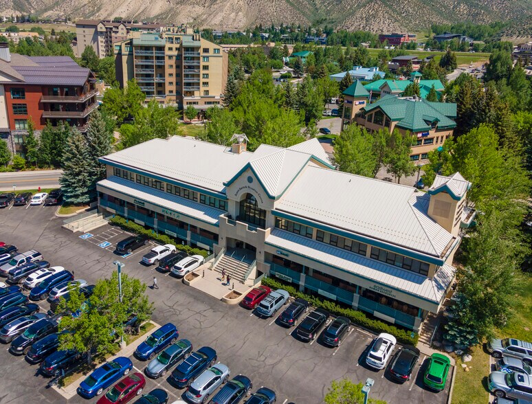 More Photos Of 30 Benchmark Rd, Avon Office For Sale