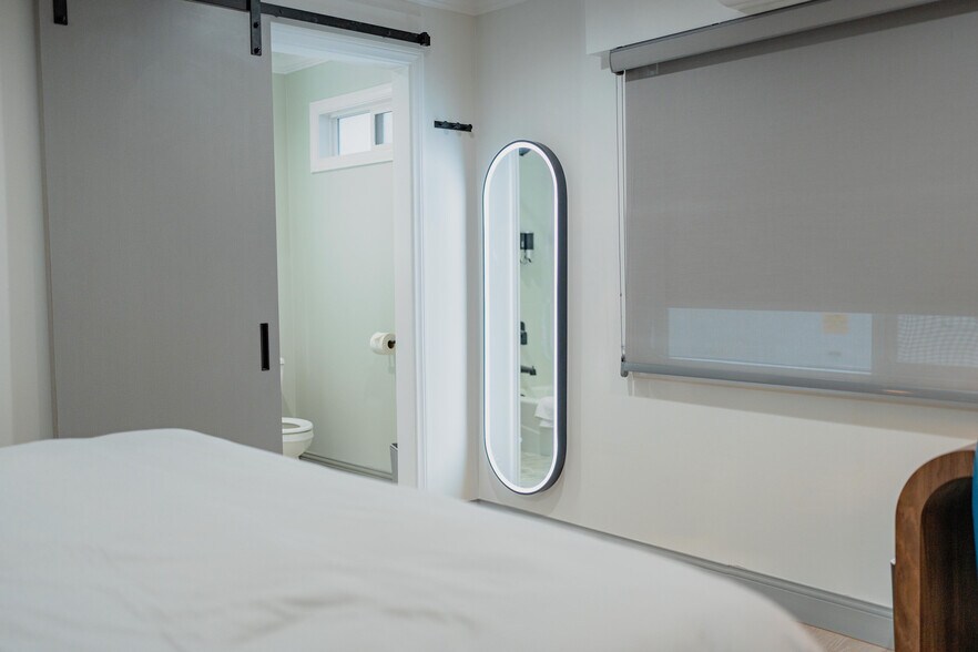 More Photos Of 1107 N Broadway, Santa Maria Hotel For Sale