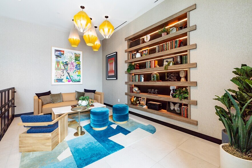 More Photos Of 1040 Santa Fe Dr, Denver Apartments For Lease