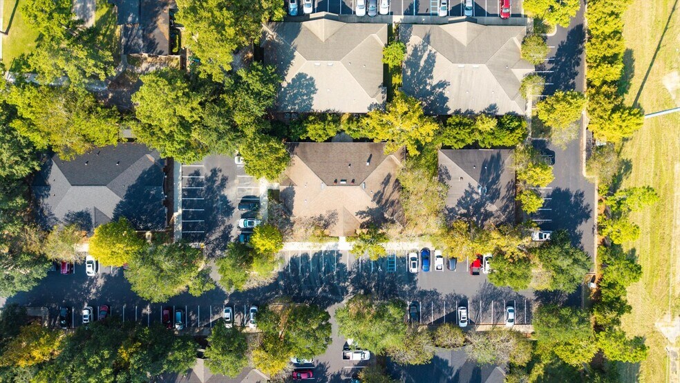 More Photos Of 2565 Barrington Cir, Tallahassee Office For Sale