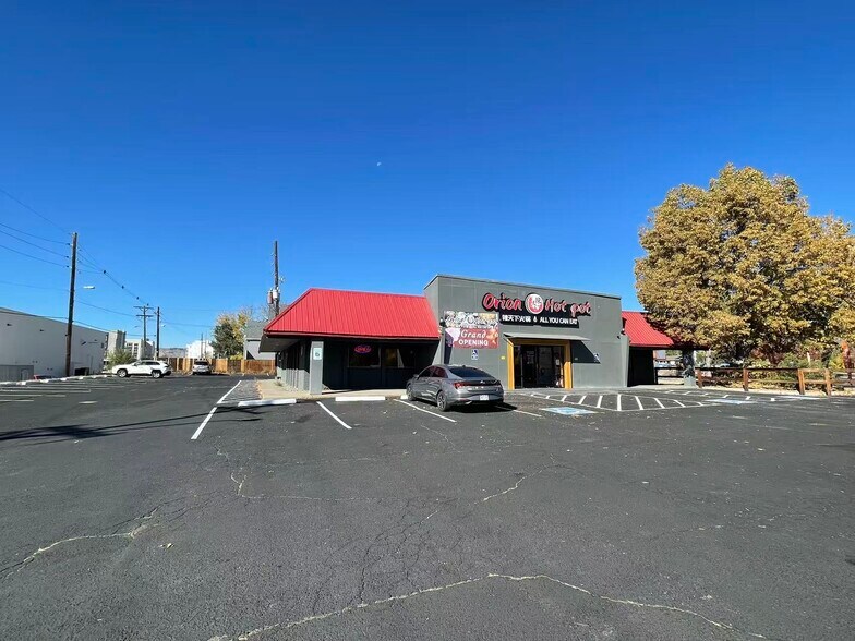 Primary Photo Of 9604 Ralston Rd, Arvada Restaurant For Sale