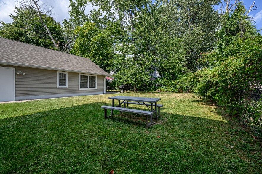 More Photos Of 200 Central Ave, Hackensack Storefront Retail Residential For Sale