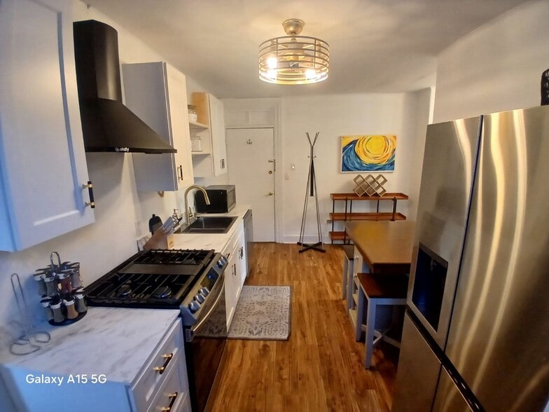 More Photos Of 119 Water St, Stonington Apartments For Sale