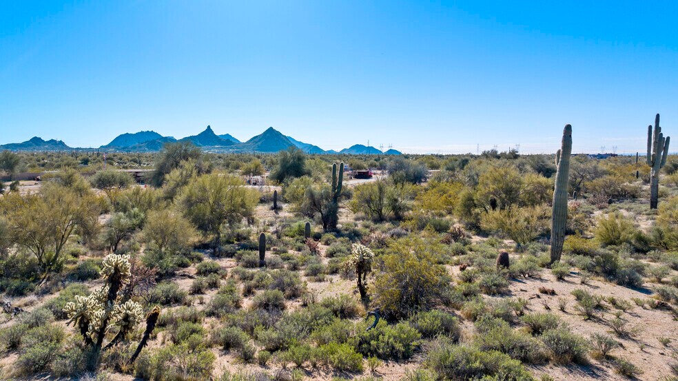 More Photos Of 8755-0 E Dixileta Dr, Scottsdale Land For Sale