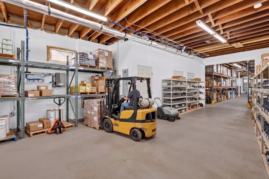 More Photos Of 519 Delaware Ave, Fort Pierce Warehouse For Sale