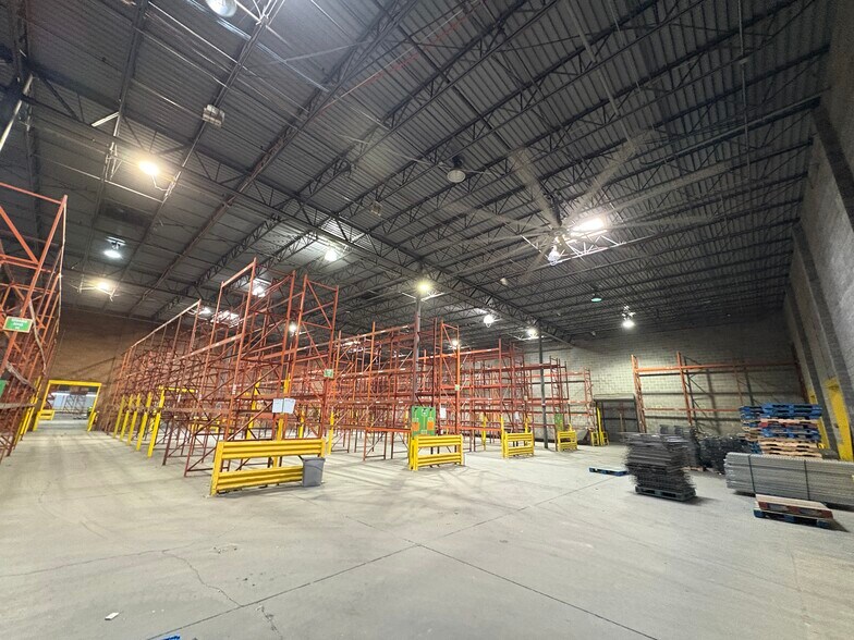 More Photos Of 4820 N Church Ln SE, Atlanta Warehouse For Lease