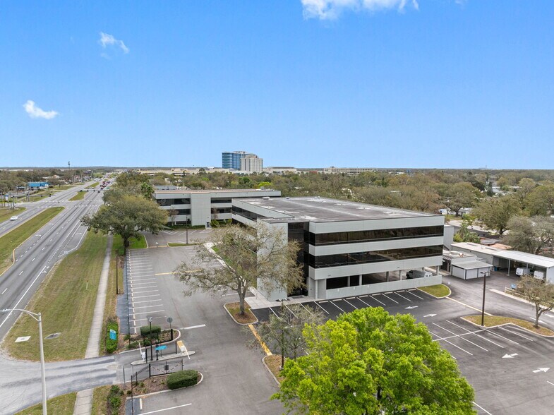 More Photos Of 6801 E Hillsborough Ave, Tampa Office Residential For Sale