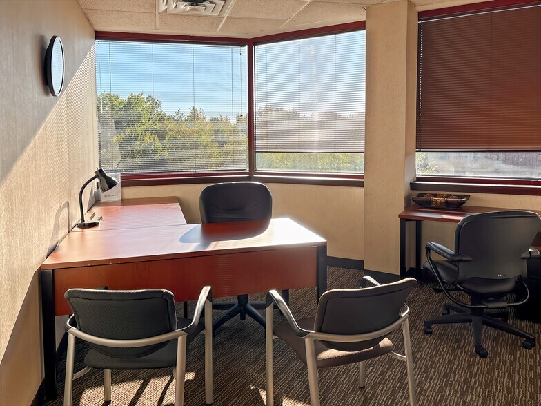 More Photos Of 41 University Dr, Newtown Coworking Space