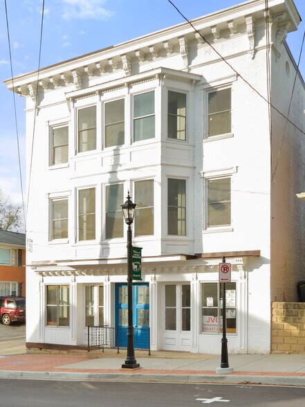 More Photos Of 123 W Main St, Middletown Storefront Retail Office For Lease