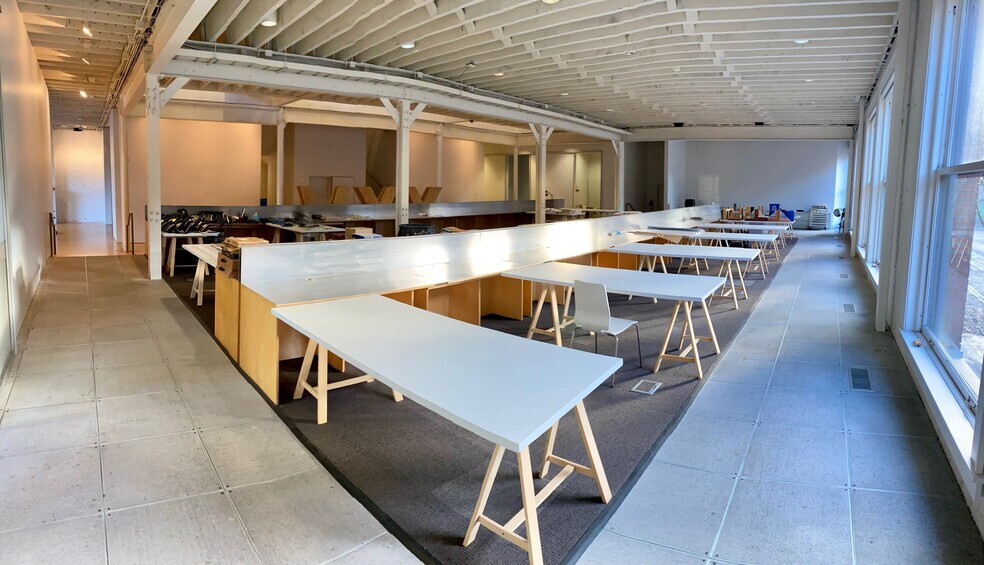 More Photos Of 1532 SW Morrison St, Portland Office For Lease