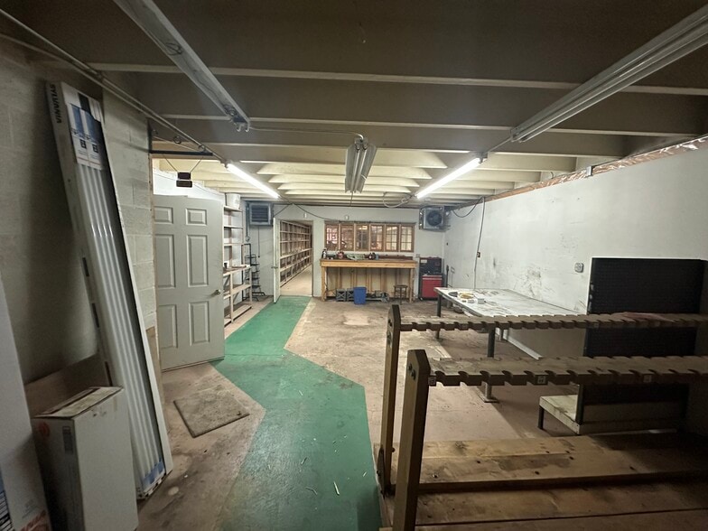 More Photos Of 519 Mill St, Danville General Retail For Sale