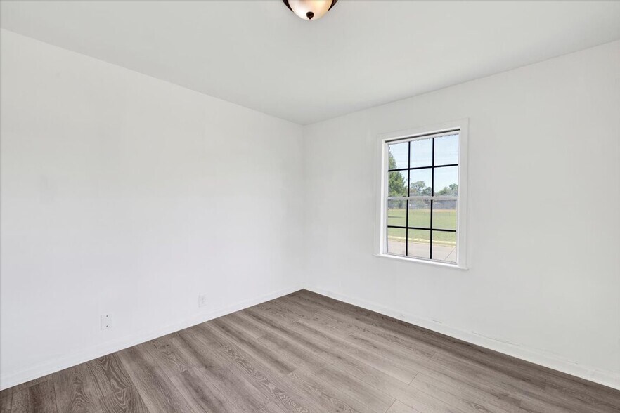 More Photos Of 3005 Avenue J, Birmingham Apartments For Sale