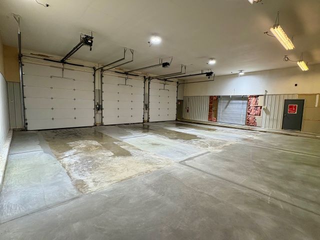 More Photos Of 7062 US Highway 31, Grawn Refrigeration Cold Storage For Lease