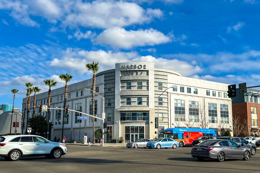 More Photos Of 110 S Harbor Blvd, Anaheim Apartments For Lease