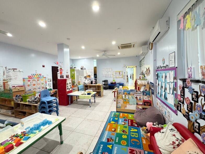 More Photos Of 14627 Beech Ave, Flushing Apartments For Sale