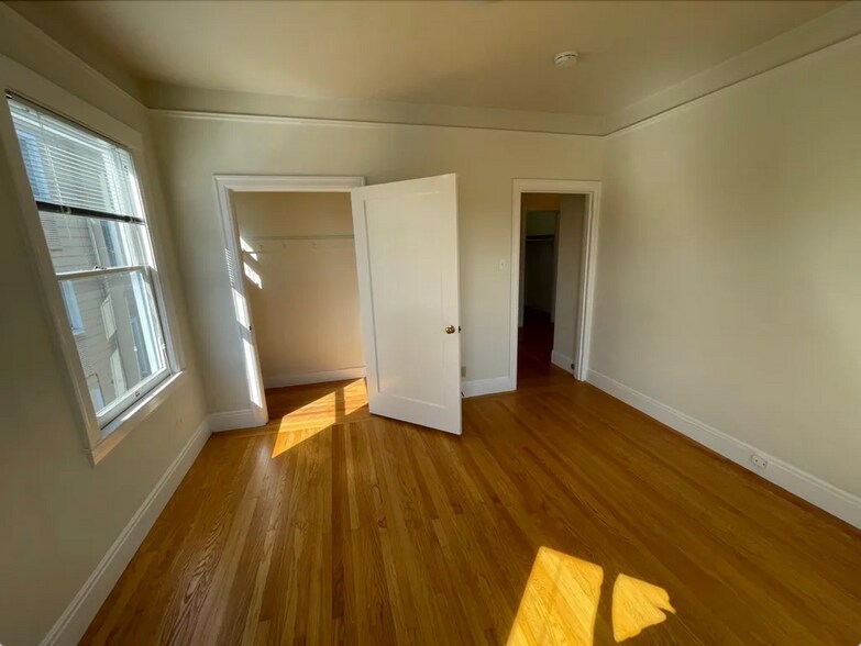 More Photos Of 3104 Sacramento St, San Francisco Apartments For Sale