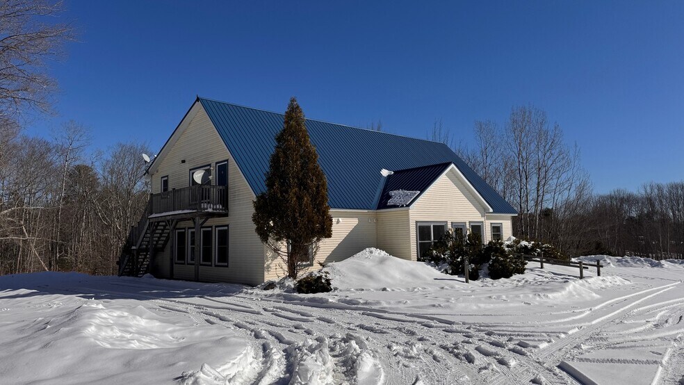 Primary Photo Of 292 South St, Blue Hill Office For Sale