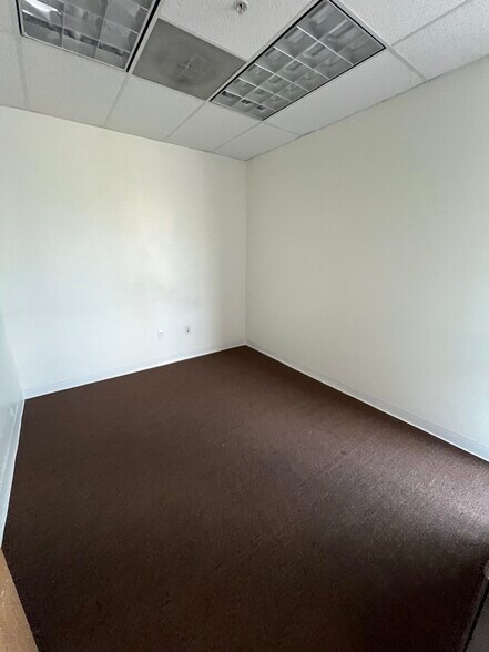 More Photos Of 8423 Rochester Ave, Rancho Cucamonga Warehouse For Sale