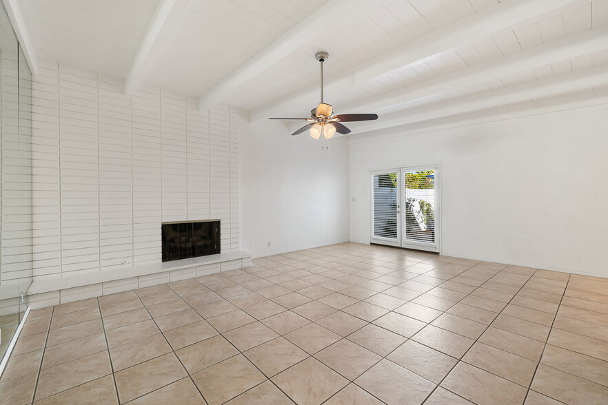 More Photos Of 2080 S Camino Real, Palm Springs Apartments For Sale