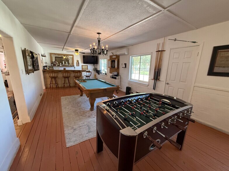 More Photos Of 2200 County Rd D061, Las Cruces Hotel For Sale