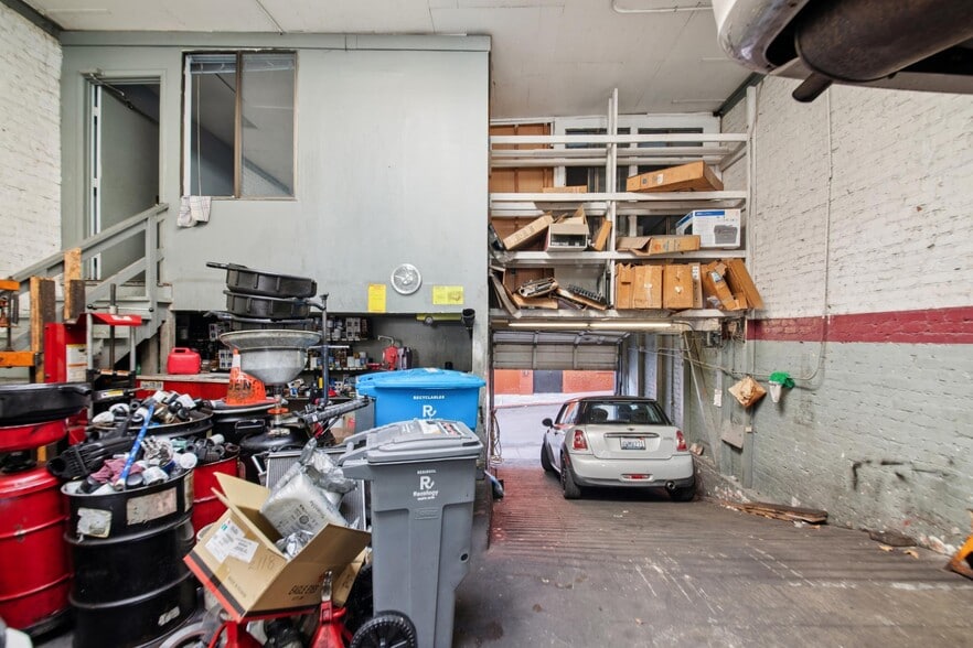 More Photos Of 1441 Bush St, San Francisco Auto Repair For Sale