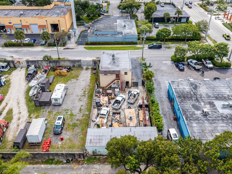 More Photos Of 1021 NW 1st St, Fort Lauderdale Warehouse For Sale