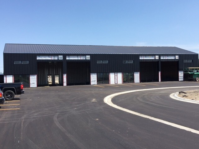 Primary Photo Of 615 Mission St, Winnipeg Warehouse For Lease