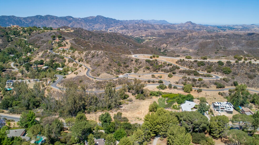 More Photos Of 24577 Mulholland, Calabasas Land For Sale