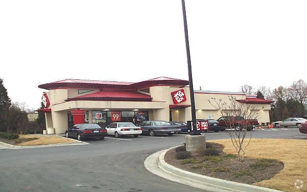 Primary Photo Of 405 Westinghouse Blvd, Charlotte Fast Food For Sale