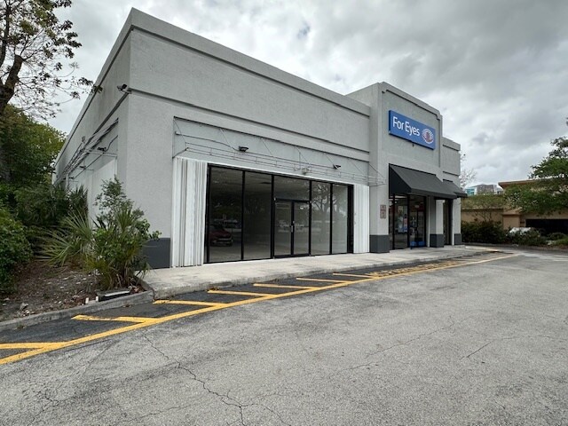 More Photos Of 5251 N University Dr, Lauderhill Freestanding For Lease