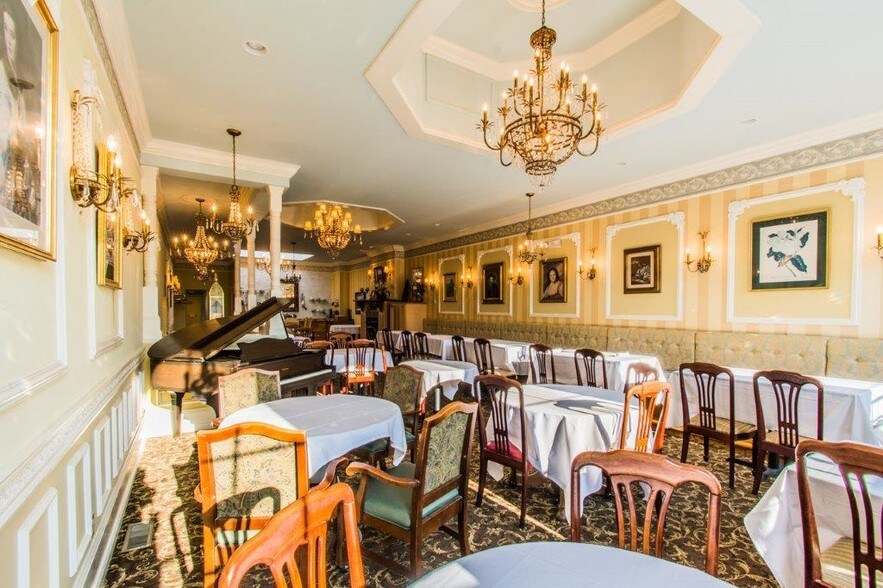 More Photos Of 183 S Main St, Russellville Restaurant For Sale