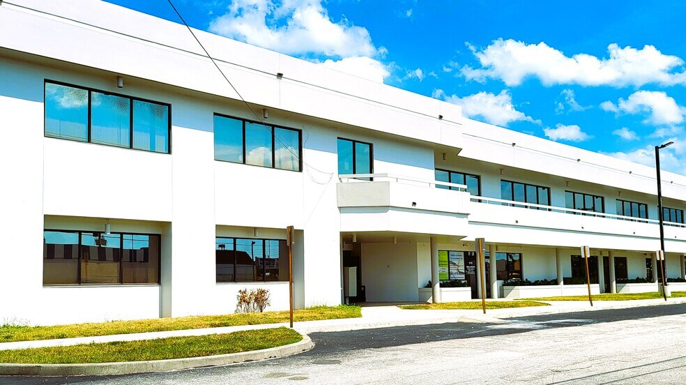 Primary Photo Of 1489 N Military Trl, West Palm Beach Medical For Lease