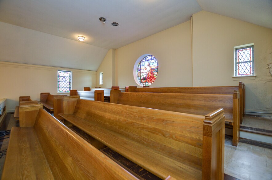 1520 S Scales St, Reidsville, NC 27320 Religious Facility For Sale