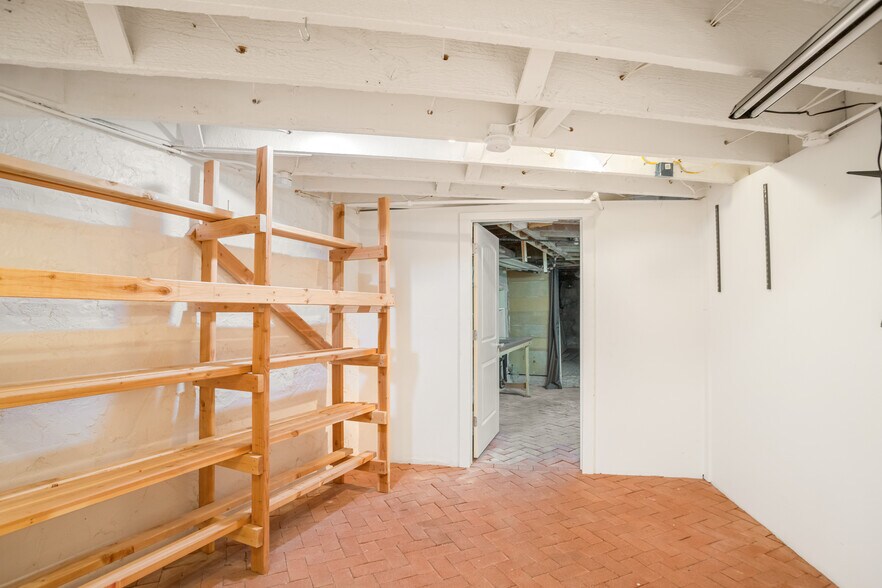 More Photos Of 41 N Main St, Bisbee Storefront Retail Residential For Sale