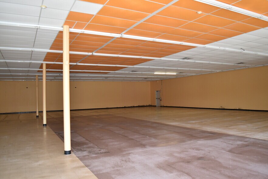 More Photos Of 615 S Walnut St, Pamplico Freestanding For Lease