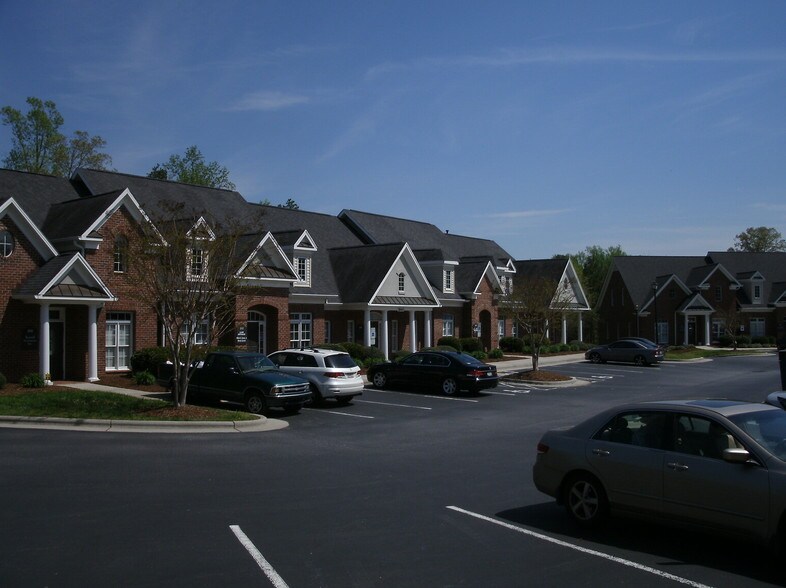 More Photos Of 1836 Eastchester Dr, High Point Office For Sale