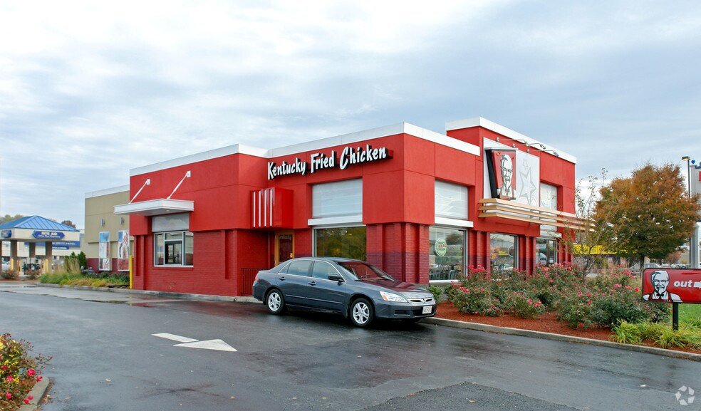 More Photos Of 8600-8660 Old Court Rd, Randallstown Unknown For Lease