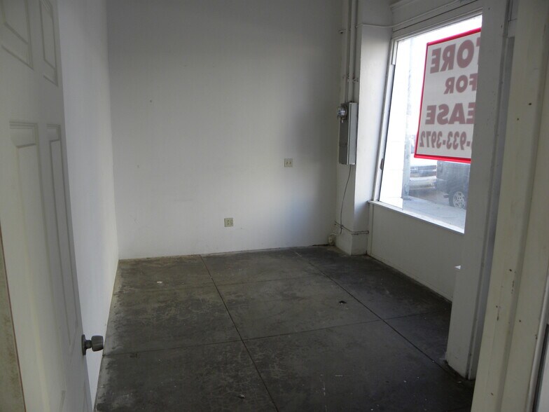 More Photos Of 3500-3514 W Pico Blvd, Los Angeles Storefront Retail Residential For Lease