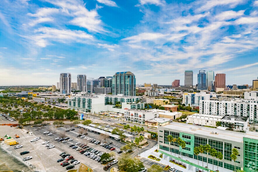 More Photos Of 1000 Channelside Dr, Tampa Loft Creative Space For Lease