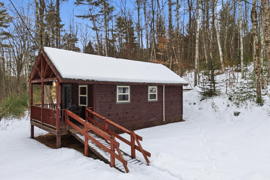 More Photos Of 581 US Route 9, Schroon Lake Restaurant For Sale